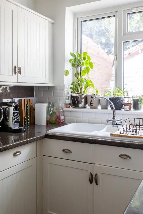 Hereford City - St Owens Terrace - Comfortable & Spacious Well Presented Three Storey House, Perfect For A Weekend Away & Exploring The City On Foot - Hosted By Rentmyhouse מראה חיצוני תמונה