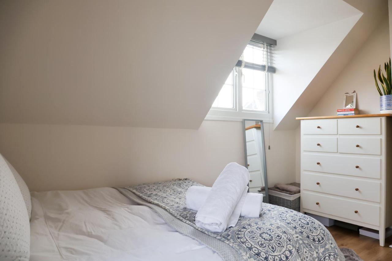 Hereford City - St Owens Terrace - Comfortable & Spacious Well Presented Three Storey House, Perfect For A Weekend Away & Exploring The City On Foot - Hosted By Rentmyhouse מראה חיצוני תמונה