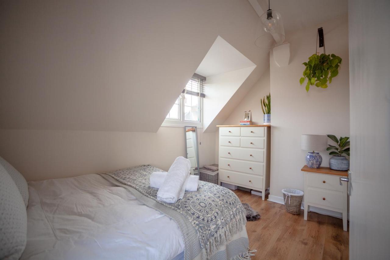 Hereford City - St Owens Terrace - Comfortable & Spacious Well Presented Three Storey House, Perfect For A Weekend Away & Exploring The City On Foot - Hosted By Rentmyhouse מראה חיצוני תמונה